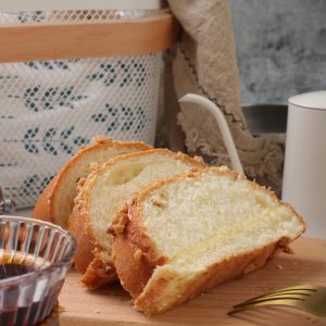 Cream-Filled Sweet Bread Loaf (3 Slices)